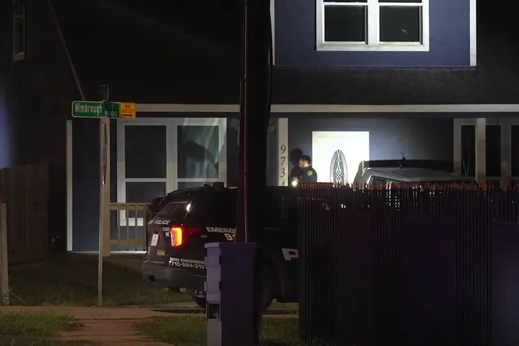 10 year old boy shot 083125 a0de0b95eb7c4d9d964f7bf71fa2581a